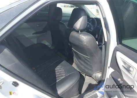 2015 Toyota Camry Se z USA, uszkodzony, nr VIN 4T1BF1FK3FU931708